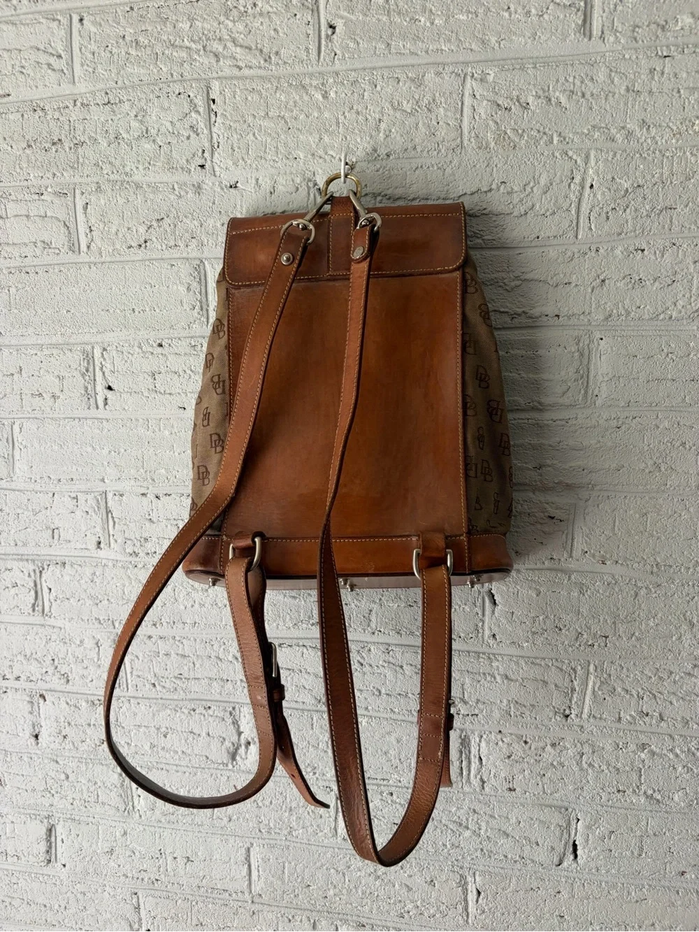 N/A vintage dooney